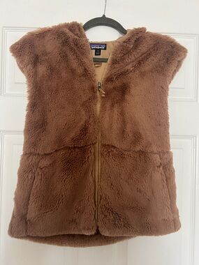 Patagonia lunar Plush Brown Hooded Vest